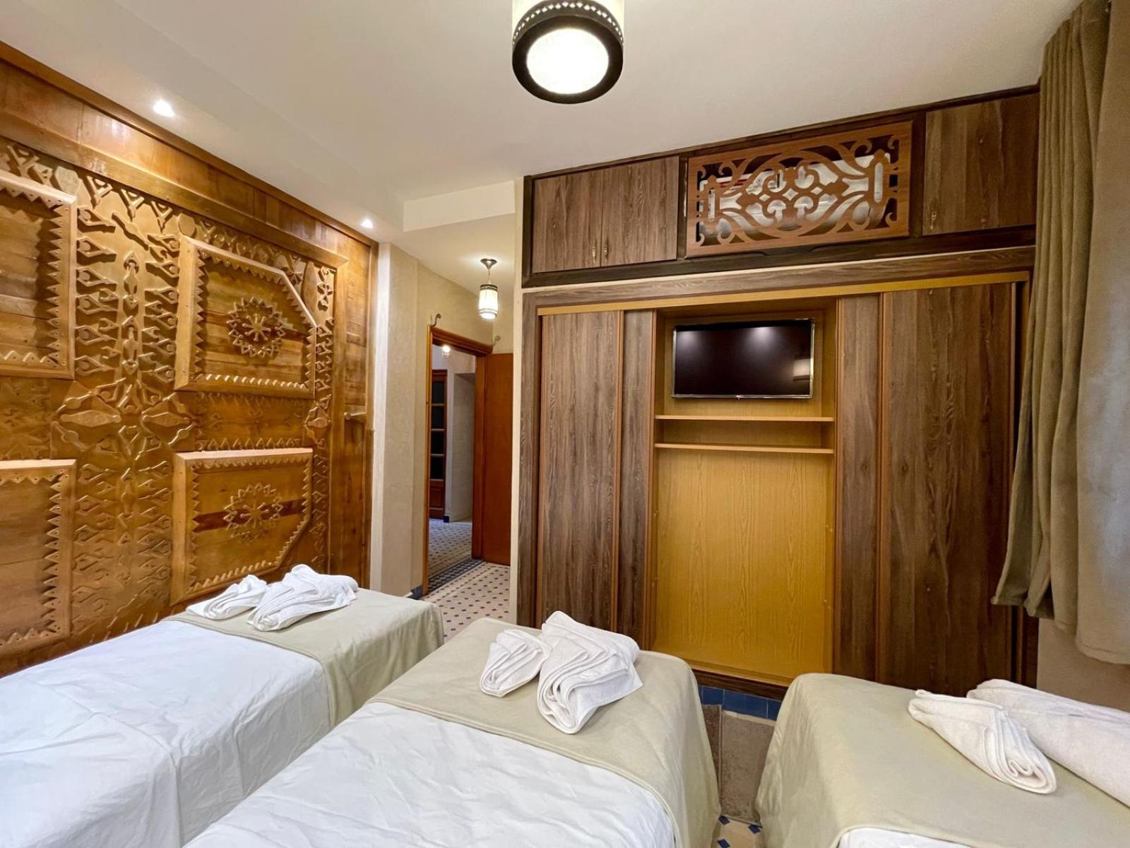 Hotel Apartments Lexpert " Riad The Family" Merzouga Buitenkant foto